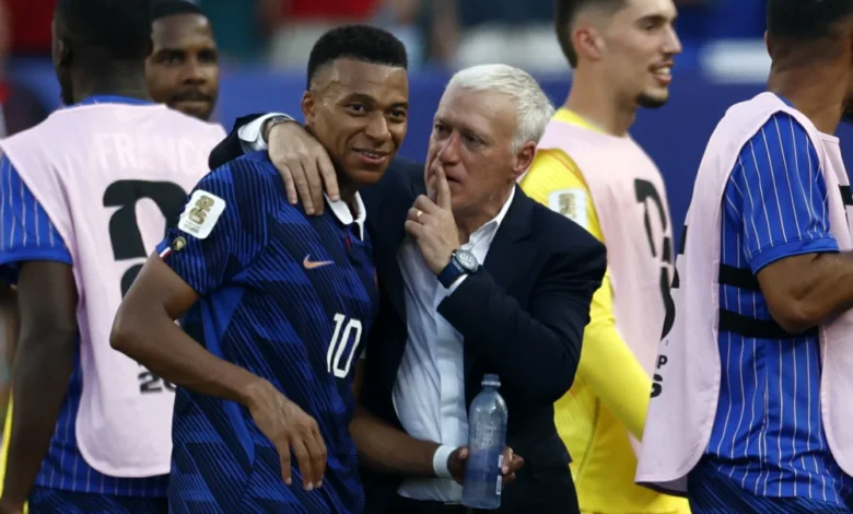 ديشامب يحقق إنجازاً تاريخياً كأول مدرب يصل إلى 10 انتصارات في الأدوار الإقصائية