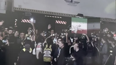وصول جثمان الخامنئي إلى مطار النجف واستقبال رسمي من رئيس الوزراء