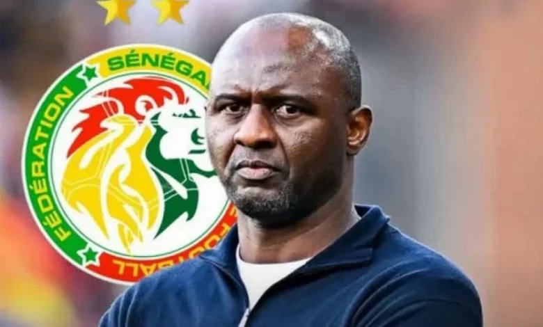 أسطورة فرنسا يتولى قيادة منتخب السنغال رسمياً