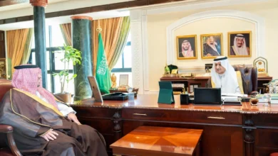 أمير تبوك يستقبل مدير فرع وزارة الرياضة في المنطقة