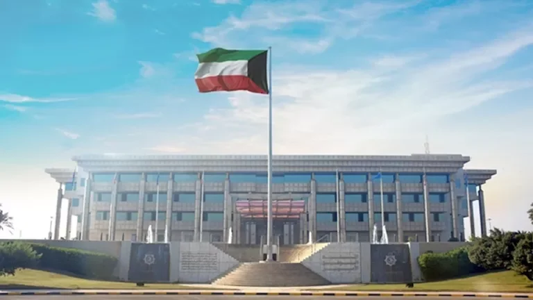 إحباط مخطط إرهابي لاستهداف منشأة حيوية في الكويت