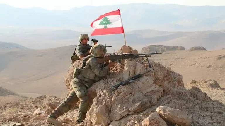 إصابة ثلاثة عسكريين في لبنان أثناء تفكيك ذخائر غير منفجرة في الجنوب
