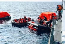 إطلاق عملية إنقاذ بعد غرق سفينة شحن قبالة سواحل الهند والسبب لا يزال مجهولاً