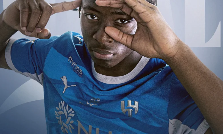 إنزاغي يحقق طلبه بانتقال واتكينز إلى الهلال