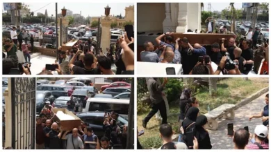 ابنة محمد التاجي تودع والدها في مراسم مؤثرة إلى مثواه الأخير