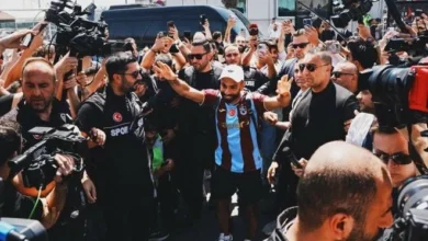 استقبال تاريخي لمحمد صلاح من جماهير طرابزون