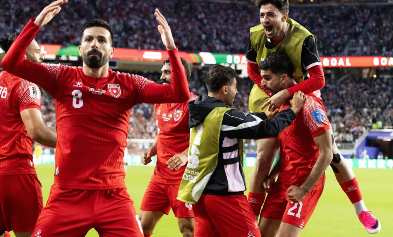 الأردن يتهم الفيفا بالابتزاز بسبب الضرائب والتأشيرات المرفوضة والمكافآت المتأخرة
