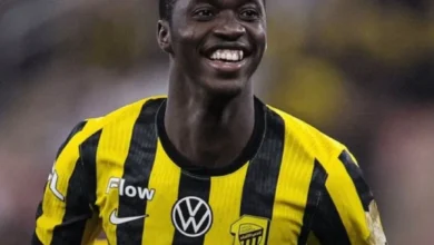 الاتحاد يعيد دومبيا إلى صفوفه في أكتوبر