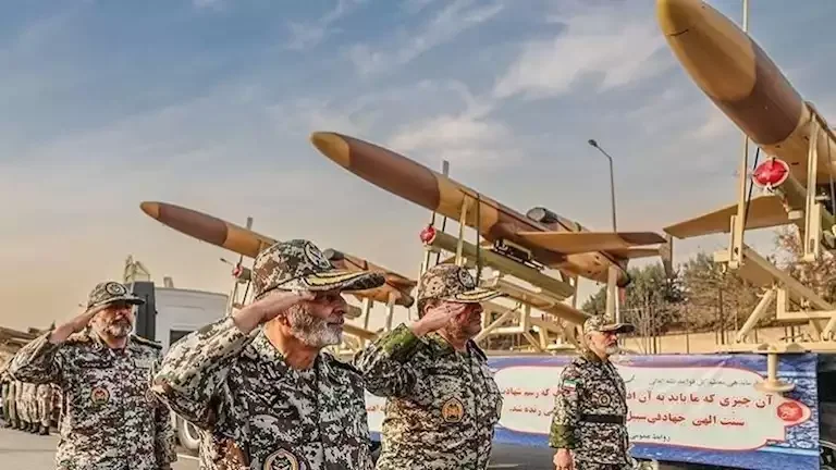 الجيش الإيراني يعلن استعداده للرد الفوري والقوي على أي عدوان جديد