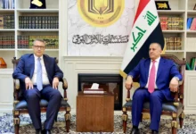 الحكومة تؤكد التزامها بتعزيز العلاقات الدولية