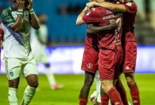 الخلود يسلط الضوء على نقاط ضعف الأهلي قبل لقاء الهلال