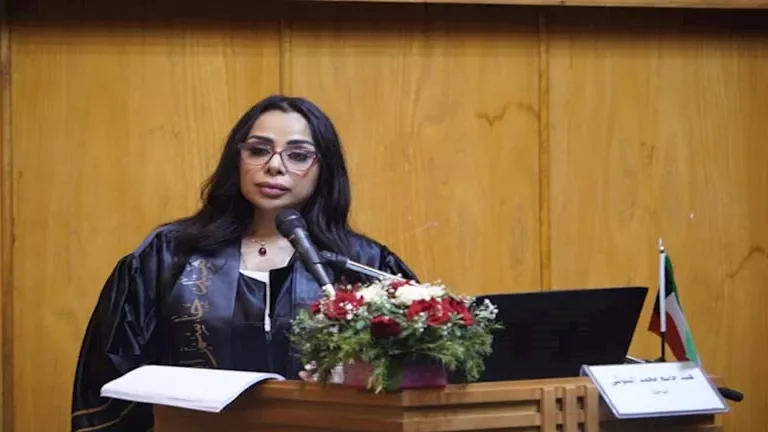 الفنانة الكويتية هند البلوشي تحقق الماجستير بامتياز من أكاديمية الفنون في القاهرة