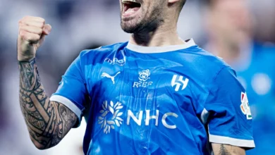 الفيحاء والهلال: مواجهة مثيرة بين الطموح والتحدي