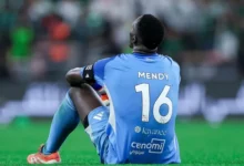 القائد خط أحمر.. ميندي يواصل مسيرته مع الأهلي حتى 2028