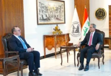 القضاء العراقي والسفارة الأمريكية يناقشان تنظيم عمل الجهات المسلحة بعد 30 أيلول