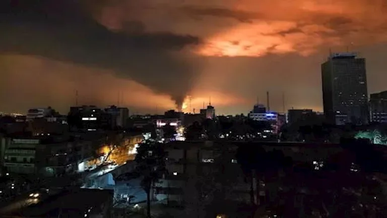 القوات الأمريكية تستهدف قاذفتي صواريخ إيرانية في جزيرة لارك