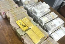 النزاهة تضبط نحو 9 مليارات دينار وسبائك ذهب في منازل وكيل وزير الكهرباء