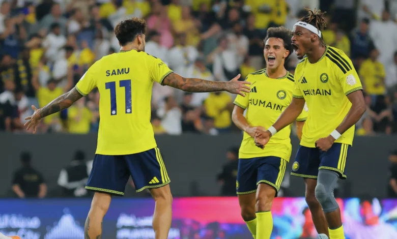 "النصر يحقق ريمونتادا في الأول بارك ويتصدر الدوري"