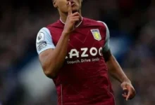 الهلال يتعاقد مع واتكينز ويثير استياء الجماهير الإنجليزية