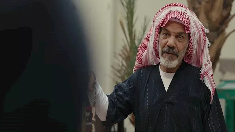 انطلاق عرض المسلسل السعودي "أحمر ولا أبيض" اليوم بمشاركة إبراهيم الحساوي