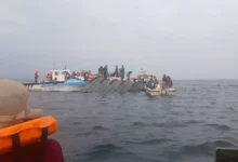 انقلاب عبارة تحمل 270 شخصاً قبالة سواحل شمال قبرص