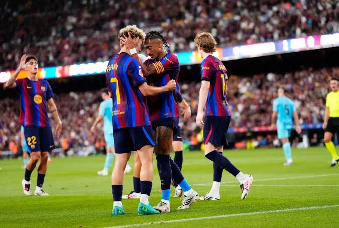 برشلونة يتجاوز بلباو ويعتلي قمة الدوري الإسباني