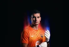 برشلونة يتعاقد رسمياً مع الحارس الكرواتي ليفاكوفيتش