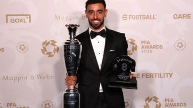 برونو فيرنانديز يُتوج بجائزة أفضل لاعب في إنجلترا لعام 2023