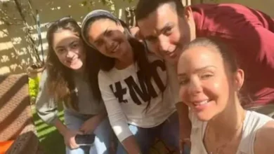 بسمة تشارك صورة مع ابنة نجلاء فتحي وتعبّر عن مشاعرها بالحنين