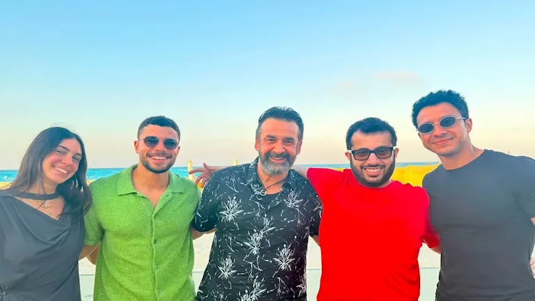تركي آل الشيخ يشارك صورة لكريم عبدالعزيز وعصام عمر