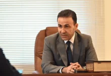 توقيف مدير مكتب وزير النقل وضابط عمليات الطيران على خلفية ملف إعادة طائرة الخطوط الجوية