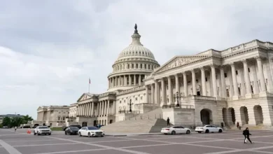 ديمقراطيون في الكونغرس يطلبون توضيحات من إدارة ترامب حول أوضاع حاملة الطائرات "أبراهام لينكولن"