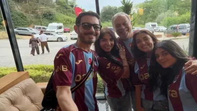 روجينا وزملاؤها في مدرجات طرابزون لدعم محمد صلاح