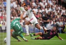 ريال مدريد يحقق فوزاً كبيراً على ملقا ويتصدر الدوري الإسباني مؤقتاً