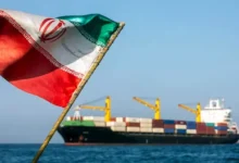 شركتان صينيتان توقفان شحن النفط عبر مضيق هرمز وباب المندب