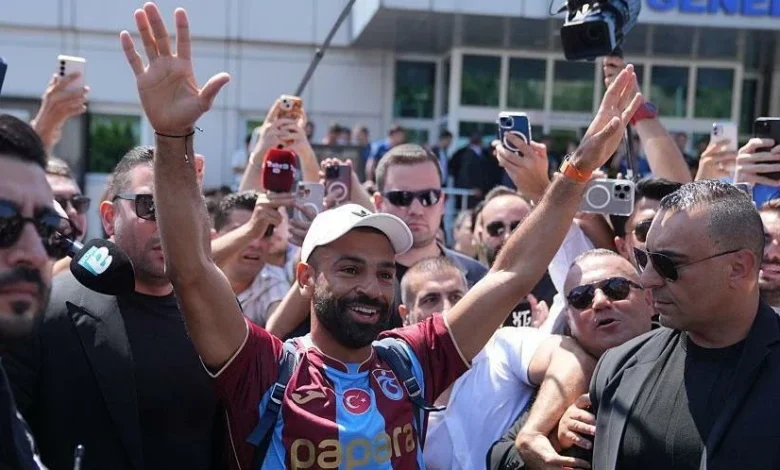 صلاح ينجح في اجتياز الفحص الطبي وطرابزون يستعد لحفل تاريخي