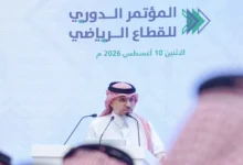 عادل الزهراني يؤكد عدم تدخل الوزارة في انتخابات اتحاد الكرة