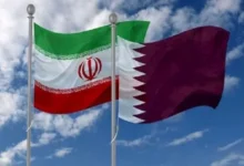 قطر وإيران تناقشان خفض التصعيد وإنشاء ممر ملاحي مؤقت عبر مضيق هرمز