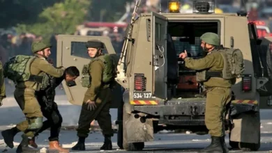 قوات الاحتلال تعتقل 15 فلسطينياً في الضفة الغربية بينهم أسرى محررون
