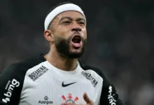 كورينثيانز ينسحب من تجديد عقد ديباي واللاعب يعد بالرد