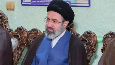 مجتبى خامنئي يدعو حكام الخليج إلى التحالف لمواجهة العدو