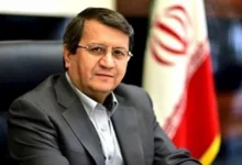 محافظ البنك المركزي الإيراني يعلن بدء تخزين العملة الأجنبية