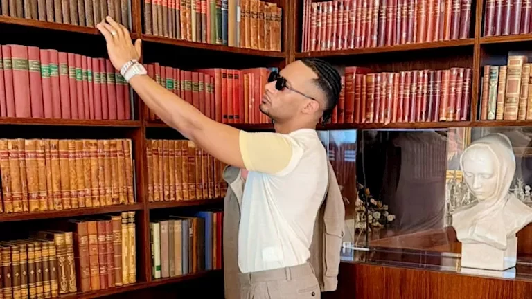 "محمد رمضان يثير حماس جمهوره بإعلان 30 حلقة لمسلسل عشماوي"