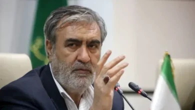 مسؤول إيراني: واشنطن ستنسحب من المنطقة وتعتذر لطهران تحت ضغط القوة