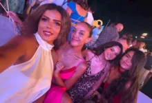 ناهد السباعي تشارك صوراً مع أسماء جلال ونجمات الفن في حفل ساحلي مميز