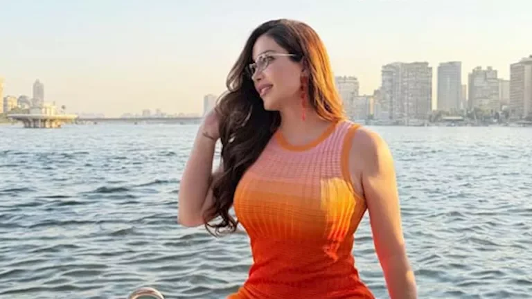 نجوم الفن يتألقون في 24 ساعة: ميريام فارس بـ"كروب توب" ونسرين طافش بفستان أنيق