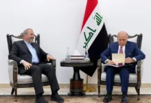 وزير الخارجية يؤكد للسفير الإيراني أهمية الحوار والحلول السلمية لأزمات المنطقة