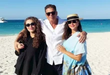 يارا السكري تستمتع بعطلة صيفية مميزة على شاطئ البحر برفقة عائلتها