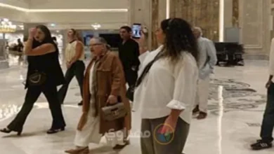 آسر ياسين ومي كساب يشهدان عرض مسرحية "خيال مريض" في العاصمة الجديدة