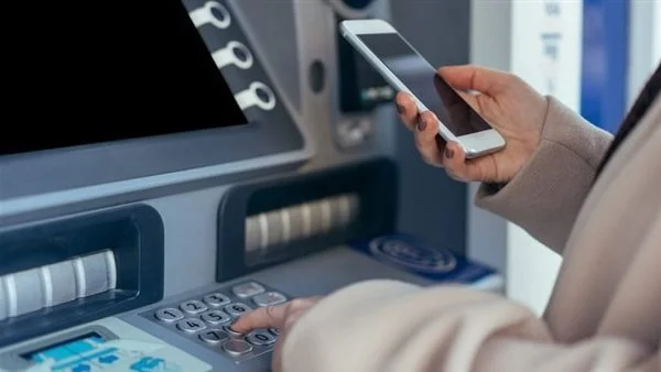 "أي دي بي" يؤكد استمرارية استثماراته في التكنولوجيا المالية بالعراق